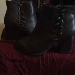 Torrid black chunky booties